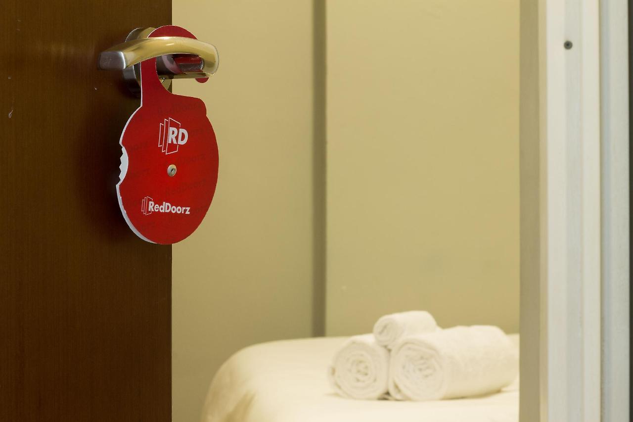 Reddoorz Near Naia Terminal 1 호텔 Paranaque City 외부 사진