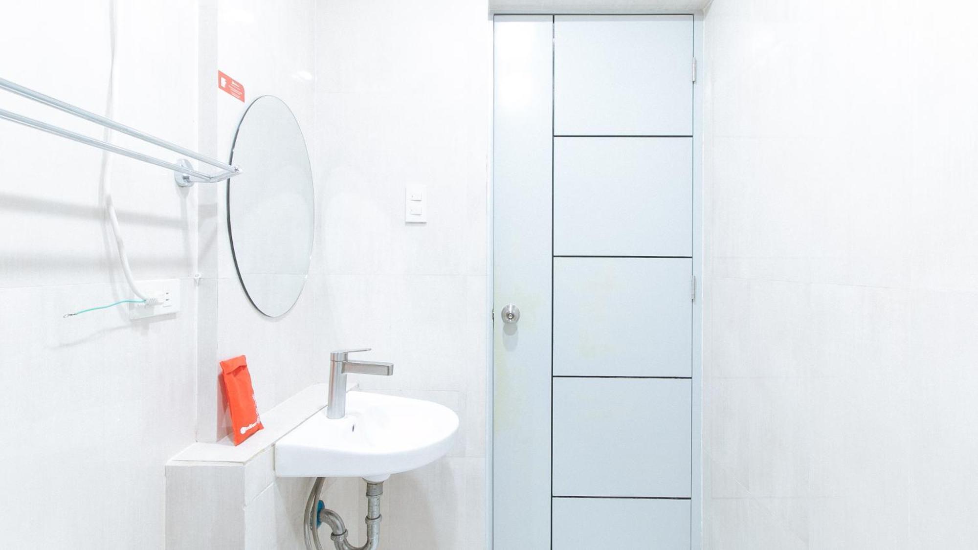 Reddoorz Near Naia Terminal 1 호텔 Paranaque City 외부 사진