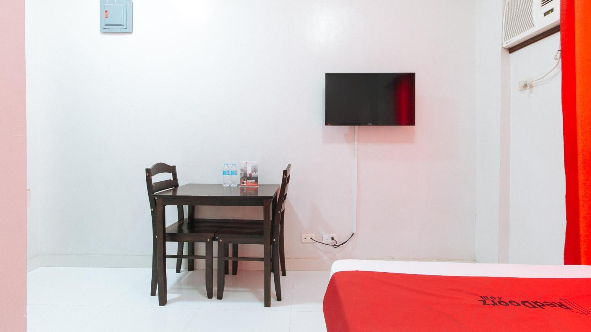 Reddoorz Near Naia Terminal 1 호텔 Paranaque City 외부 사진